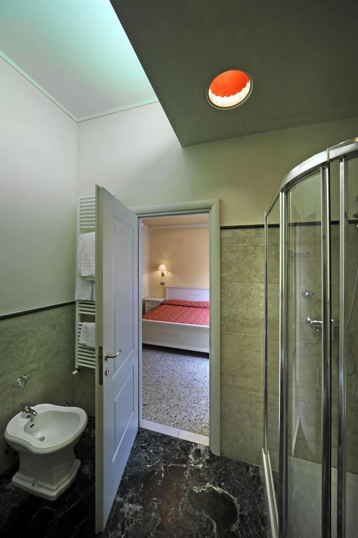 B&B La Terrazza Brescia Luaran gambar