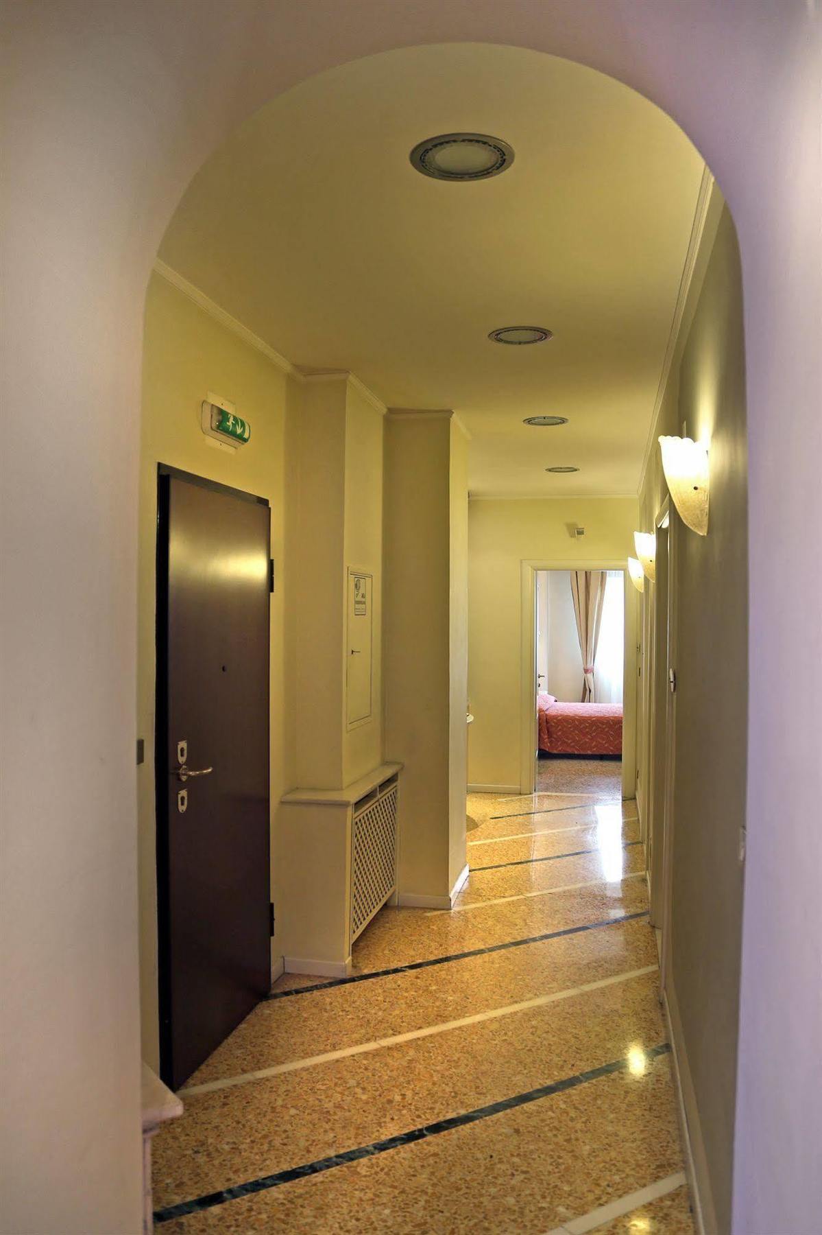 B&B La Terrazza Brescia Luaran gambar